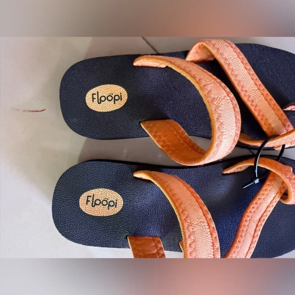 Floopi Criss Cross Sandals Floopi Flip Flops for Women: